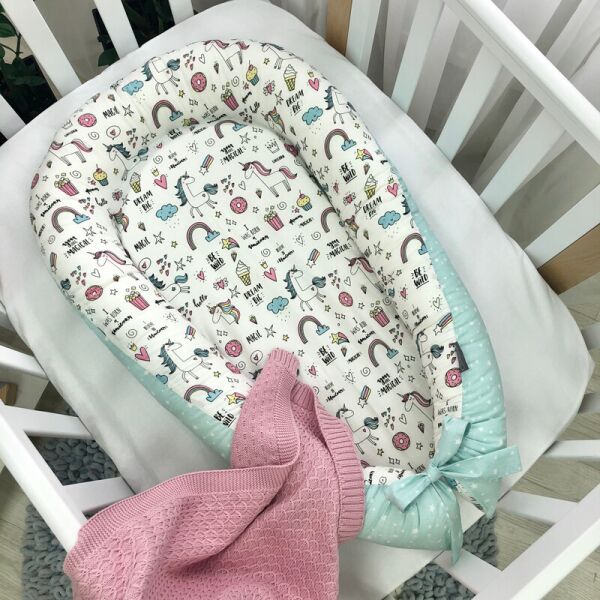 

Кокон гнездышко для новорожденных Baby Design Baby Единороги и радуги 90*65 см