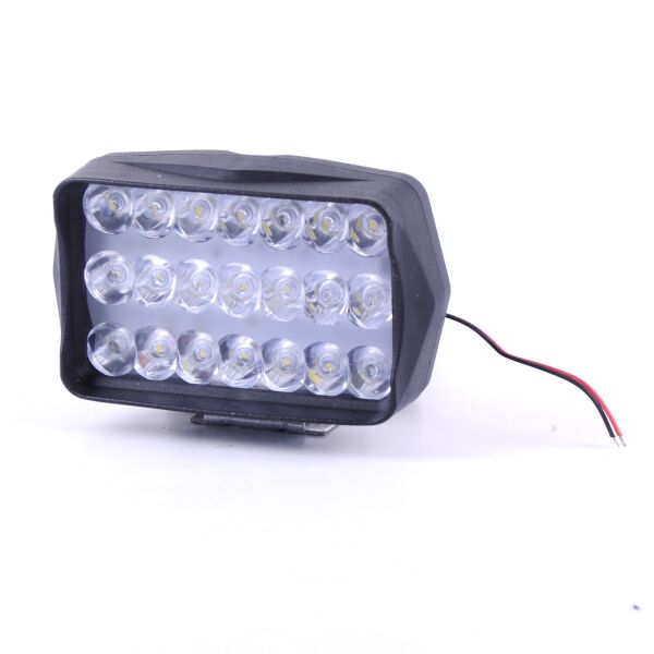 

Дополнительные светодиодные фары LED Лидер 21W 21BEADS прямоугольные дальний