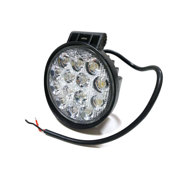 

Дополнительные светодиодные фары LED Лидер 42W 27-42W круглые ближний