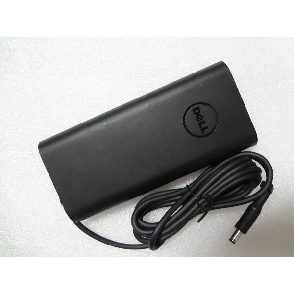 

Блок питания Dell 130W oval-корпус 19.5V, 6.7A, разъем 4.5/3.0 (pin inside) [3-pin]
