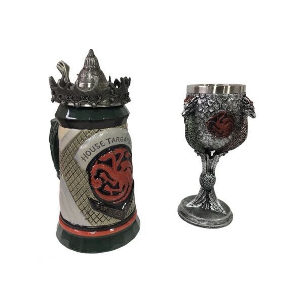 

Подарочный набор Кружка House Targaryen Fire And Blood Игра Престолов и Fire And Blood Кубок 650/200мл