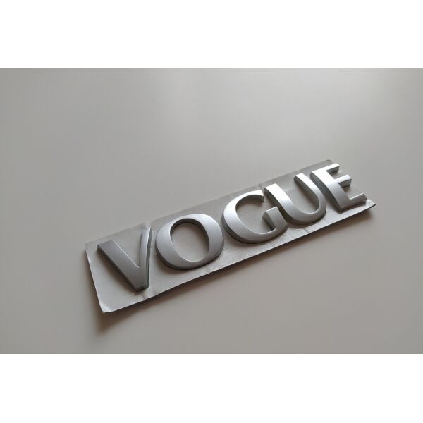 

Напис VOGUE Емблема Range Rover Lr062324 A1218225