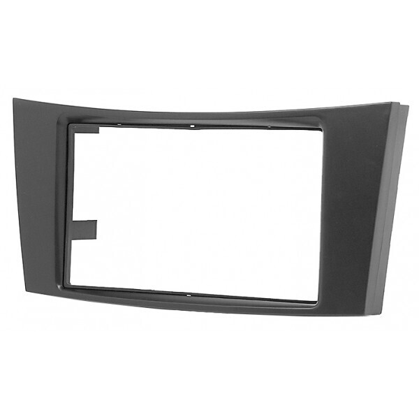 

Переходная рамка CARAV Mercedes W211, C219 (11-451)