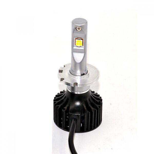 Акція на LED D2S 35W 5000K 4000lm. Комплект авто ламп ALed X с вентилятором (для линзованной оптики) від Allo UA