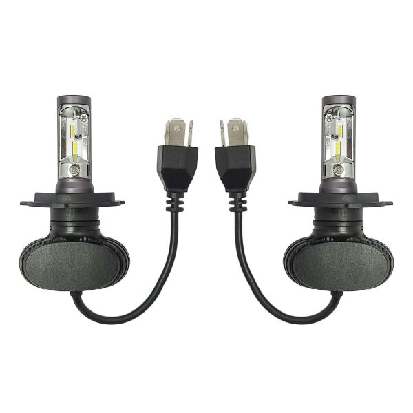 

Светодиодные лампы Н-4. LED лампы H4 6000K 4000Lm. 12-24V \Тип охлаждения - радиатор. Пр-во Корея.
