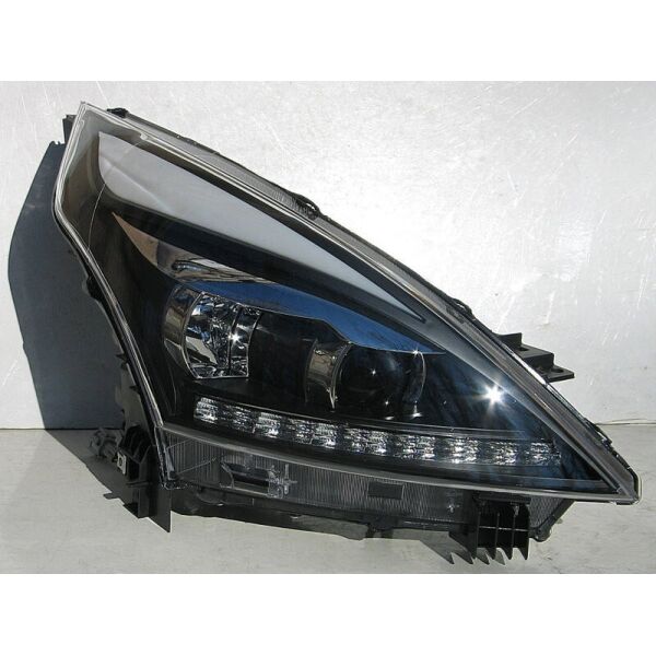 

Передние Nissan Teana J32 альтернативная тюнинг оптика фары тюнинг-оптика передние на NISSAN Ниссан Teana J32