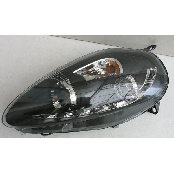 

Передние Fiat Grande Punto альтернативная тюнинг оптика фары тюнинг-оптика передние на FIAT Фиат Grande Punto