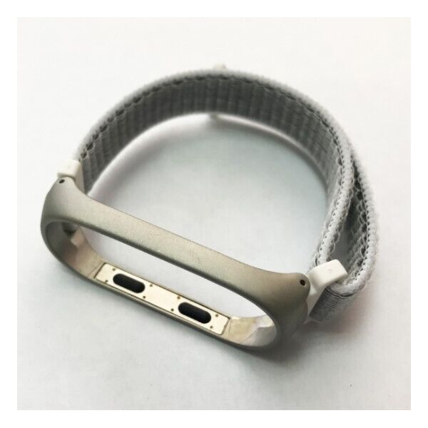 

Нейлоновый ремешок для фитнес браслета Mi Band 3/4 серый grey