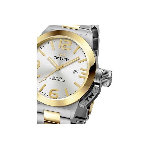 

Часы TW-Steel CB32 Canteen Bracelet 50mm 10ATM