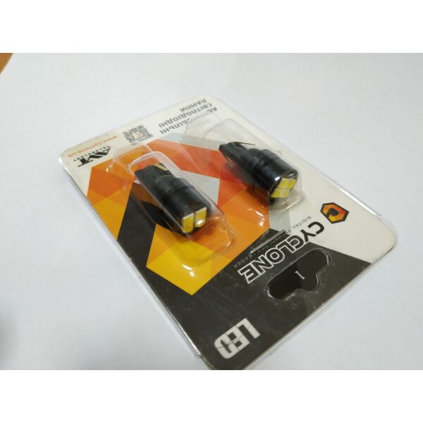 

Лампочка без цок.Т10 4LED 3030 CAN 12V Cyclone 088 (300 lumen)