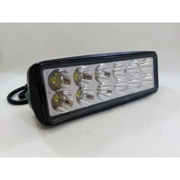 

Светодиодная LED противотуманная фара балка ЛИДЕР (1 шт) 156 36W дальний 160х57х48
