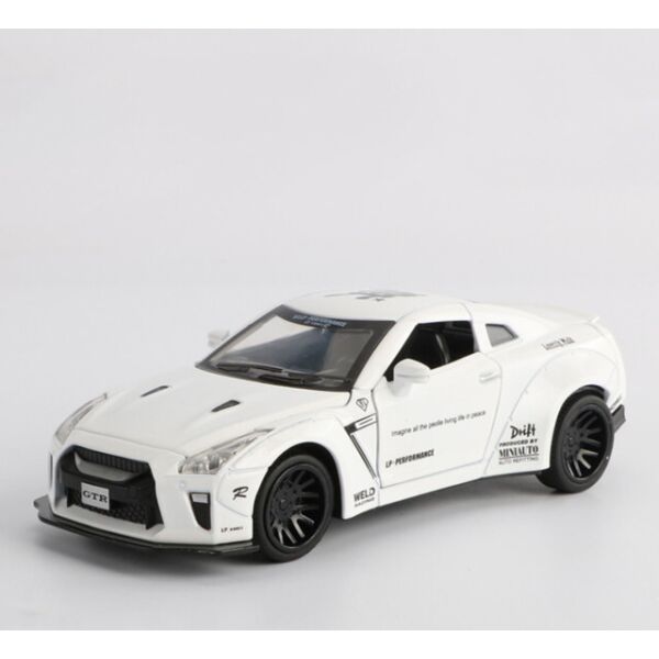 

Игрушечная машина Nissan GTR 7862 металлическая со звуковыми эффектами (Белый)