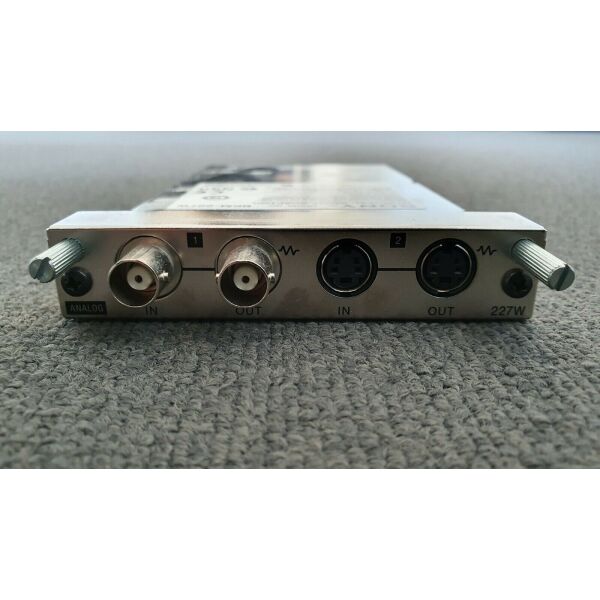 

Монитор Sony Adapter Wejścia Ntsc / Pal Input Adaptorr Bkm-227W