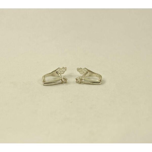 

Сережки с бриллиантом Maxi Silver 9034