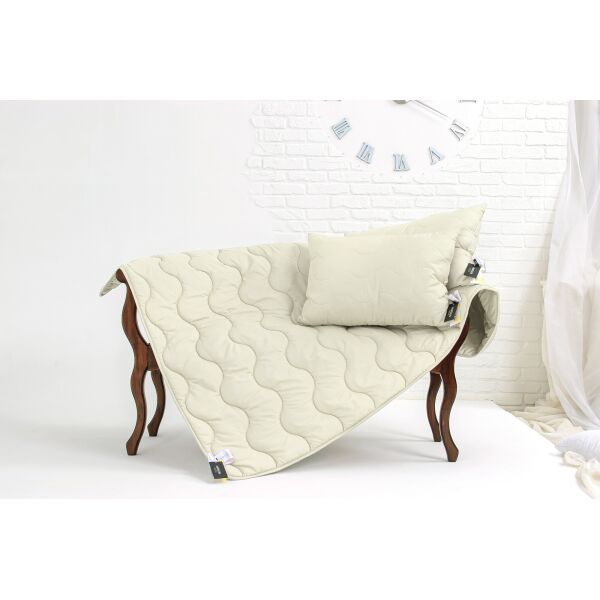 

Набор MirSon 1662 Eco Light Creamy (одеяло + две подушки) 155х215 см + 50х70 см 2шт италия, ecosilk