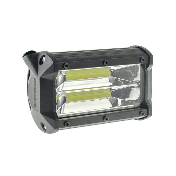 

Дополнительные светодиодные фары LED Cyclone WL-M2 20W COB SP прямоугольные дальний