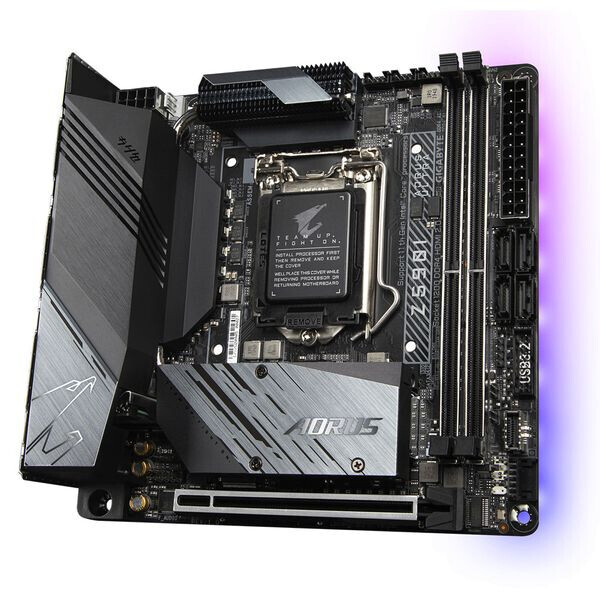 

Материнская плата GIGABYTE Z590 AORUS ULTRA