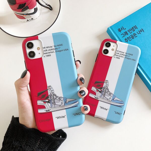 

Чехол для iPhone 11 Кроссовки Nike Air JORDAN 1 off-white