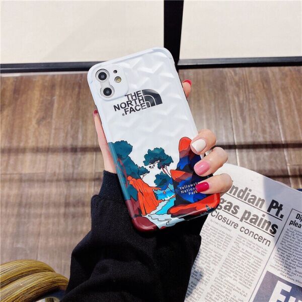 

Чехол для iPhone 11 The North Face "Йеллоустоун" Белый