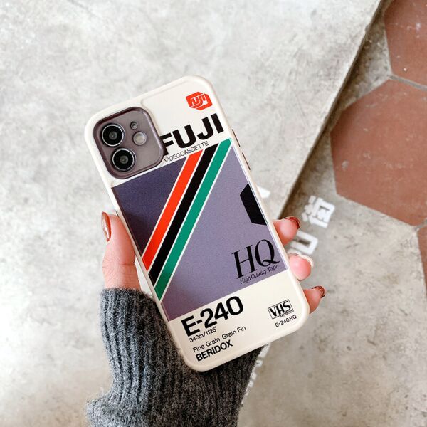 

Чехол для iPhone 11 Fuji с защитой камеры