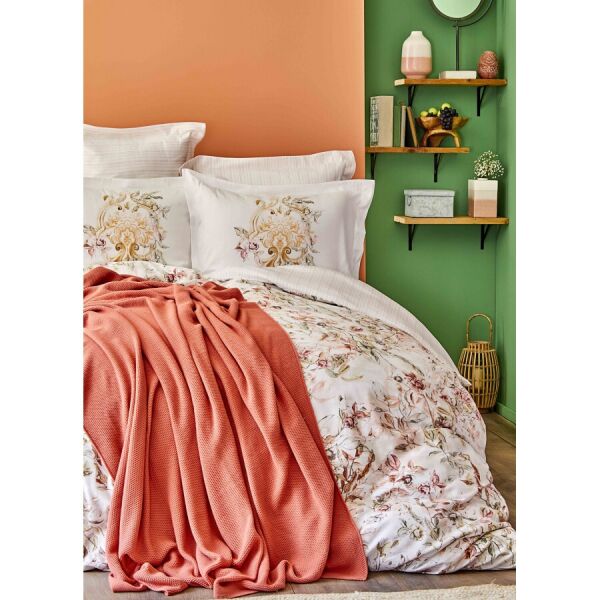 

Набор постельное белье с пледом Karaca Home - Elsira blush 2020-1 персиковый евро