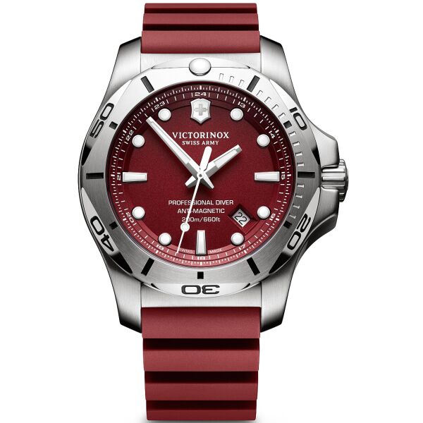 

Мужские часы Victorinox 241736