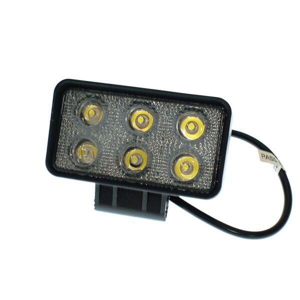 

Светодиодная фара AllLight 09type18W 6chip OSRAM 3535 spot (тонкий радиатор)