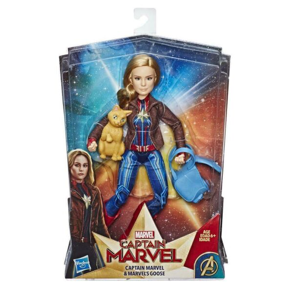 

Фигурка Капитан Марвел 30 см с аксессуарами Captain Marlel Hasbro E4944