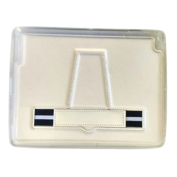 

Силиконовый чехол накладка с подставкой для iPad 2 \ 3 \ 4 White