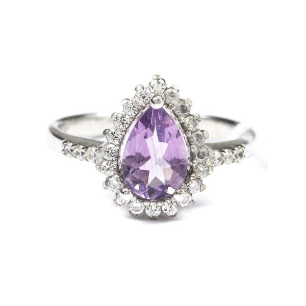 

Кольцо из серебра с аметистом и куб. циркониями, размер 16.5 (1756656)