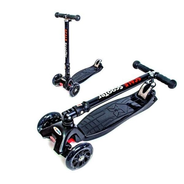 

Самокат трехколесный детский Складная ручка Scooter Maxi Светящиеся колеса Черный