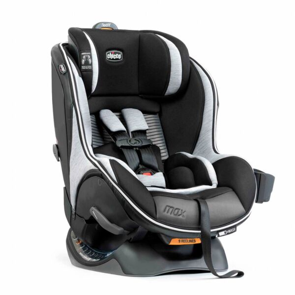 

Автокресло Chicco NextFit Zip Max Air Черное с серым (79671.46)