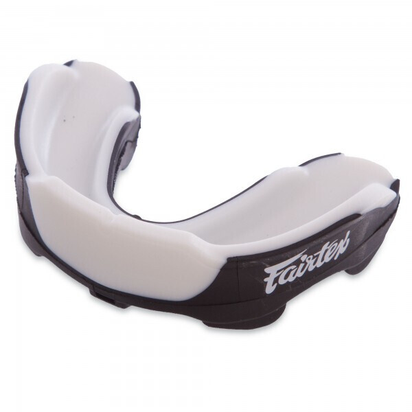 

Fairtex MG3 Черный