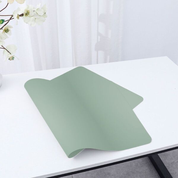 

Коврик 350*700 кожзам, двухсторонний, толщина 3 мм, Tea Green, BOX