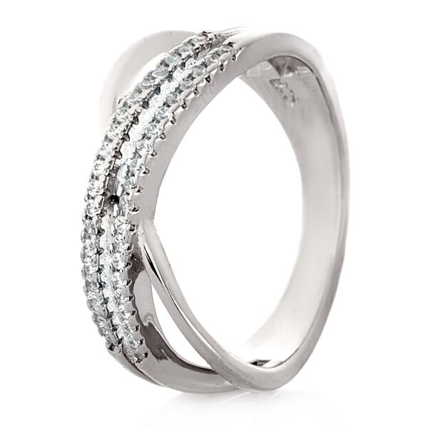 

Серебряное кольцо с цирконием