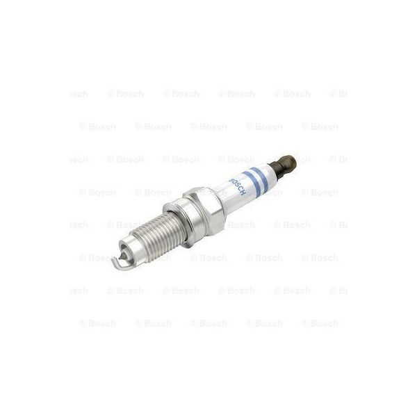 

Свеча зажигания Bosch Свічка запалювання (0 242 135 510)