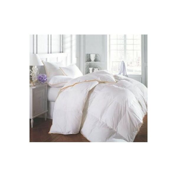 

Одеяло MirSon пуховое Raffaello 063 зима+ 110х140 см (2200000075109)