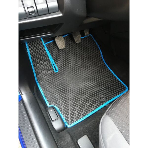 

Коврики EVA (черные) для Mazda 3 2003-2009 гг.
