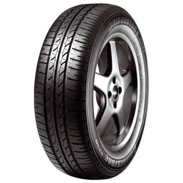 

BRIDGESTONE POTENZA RE050A 77V 175/55 R15