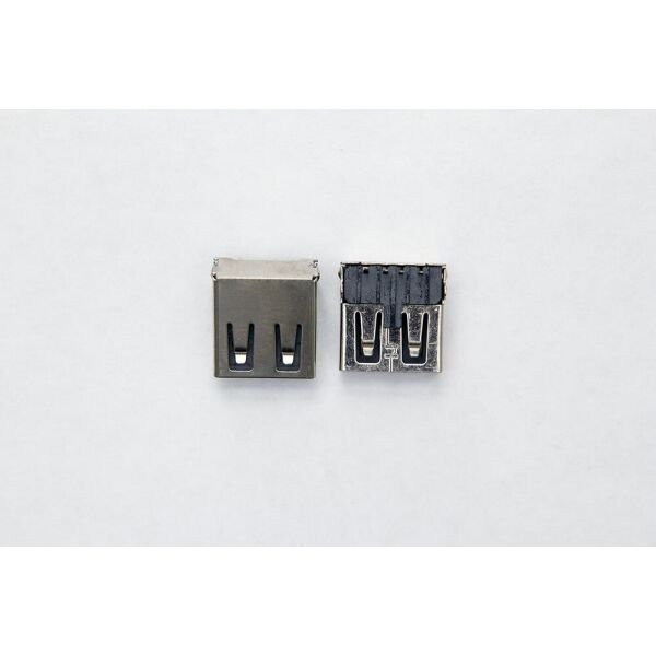

USB разъем 2.0 для ноутбука UJ215