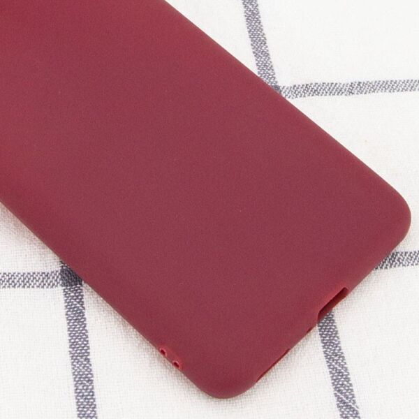 

Силиконовый чехол Candy для Apple iPhone 13 (6.1") Бордовый