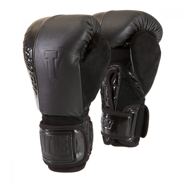 

Боксерские перчатки TITLE BLACK Blast Heavy Gloves (16oz) Черные