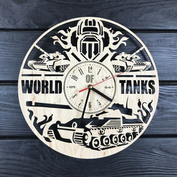 

Концептуальные настенные часы из дерева «World of Tanks»