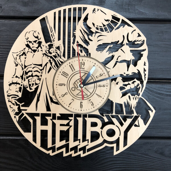 

Тематические интерьерные настенные часы «Hellboy»