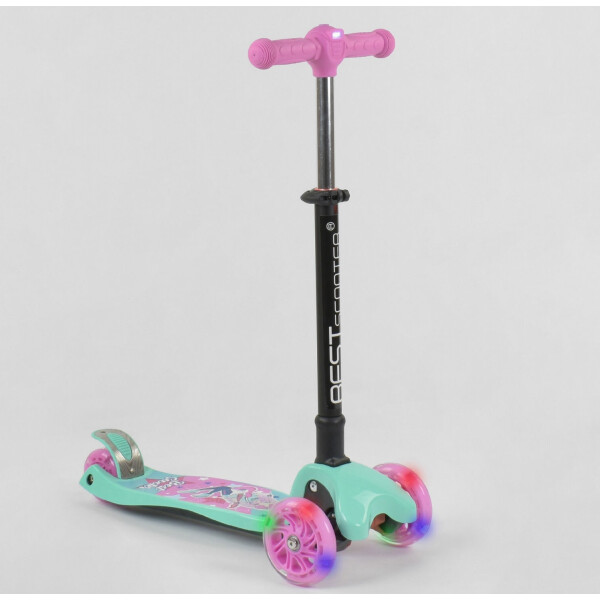 

Самокат с фарой Best Scooter 98607 Mint / Pink (98607)