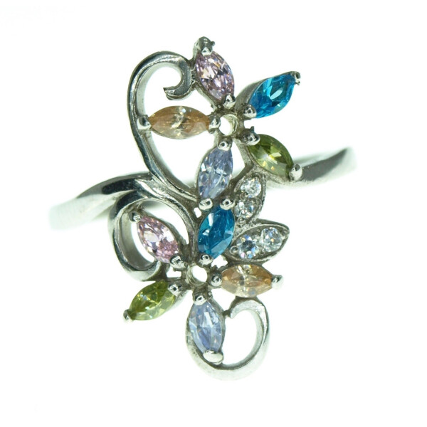 

Кольцо серебряное с фианитом 2101800250