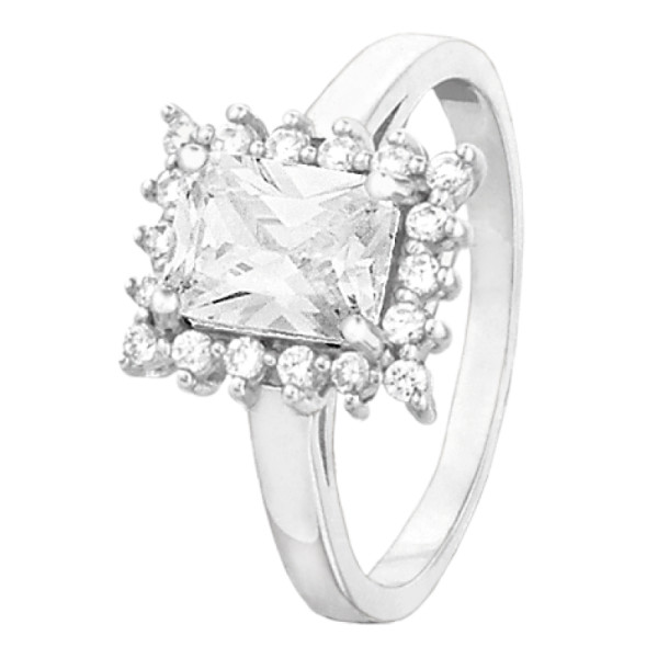 

Кольцо из серебра с куб. циркониями, размер 16 (272864)