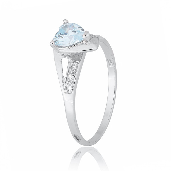 

Кольцо из серебра с куб. циркониями, размер 18 (282329)