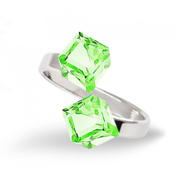 

Кольцо с кристаллами Swarovski (829499)