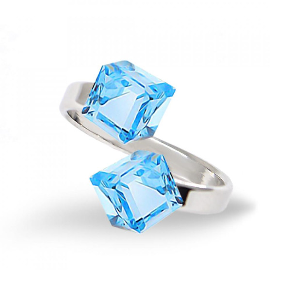 

Кольцо с кристаллами Swarovski (829816)